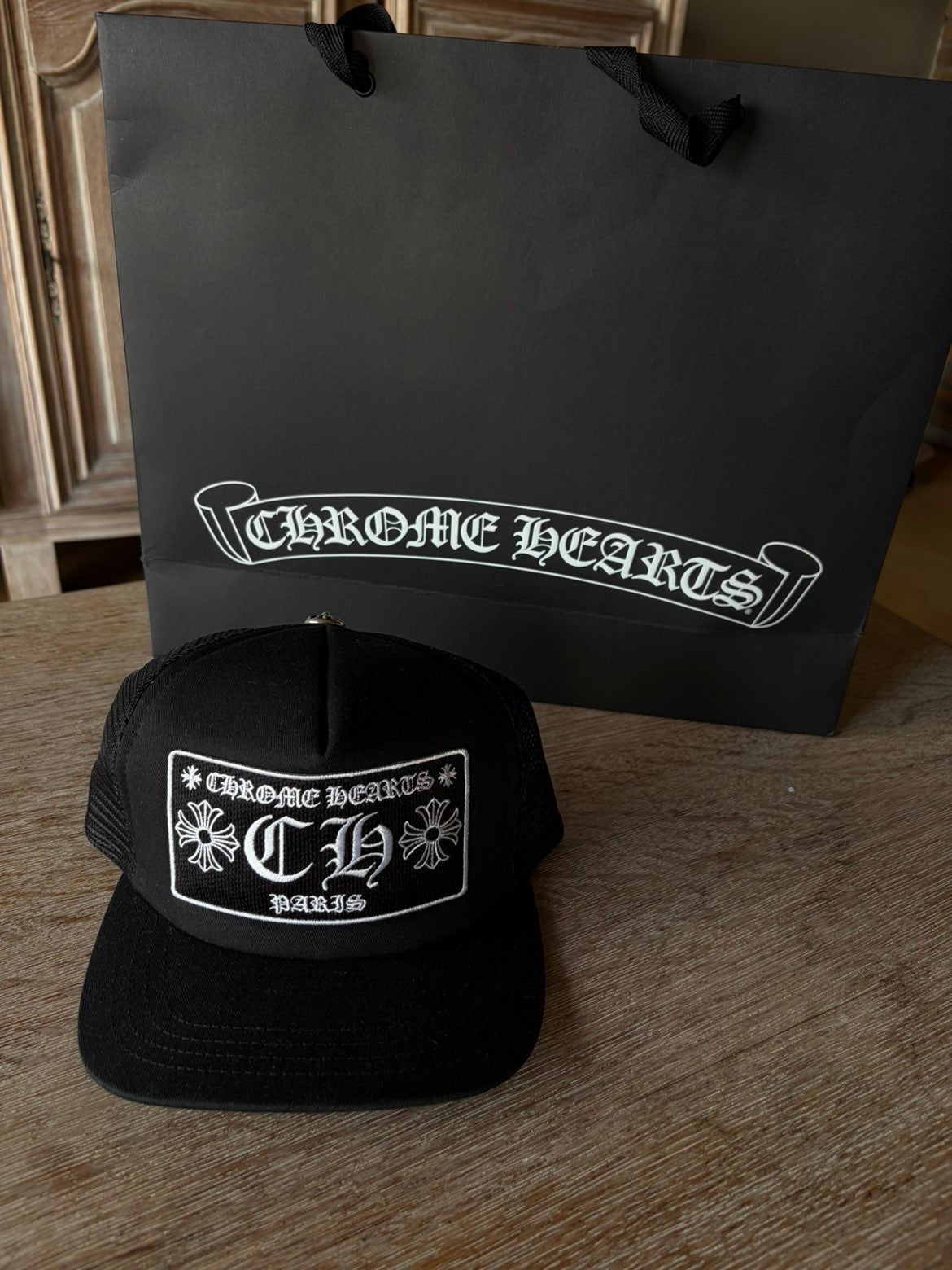 Chrome hearts paris trucker cap